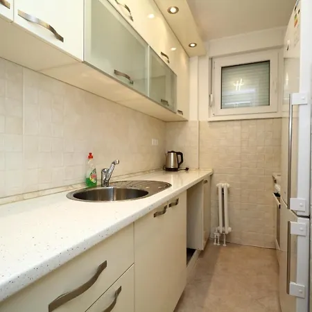 Franca-free Parking *