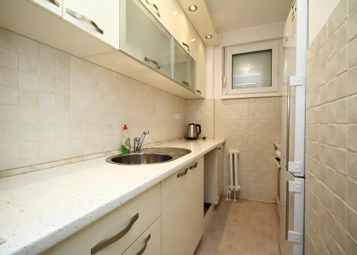 Franca-free Parking *