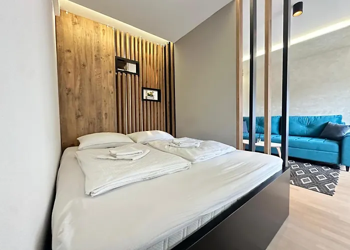 Franca-free Parking דירה *